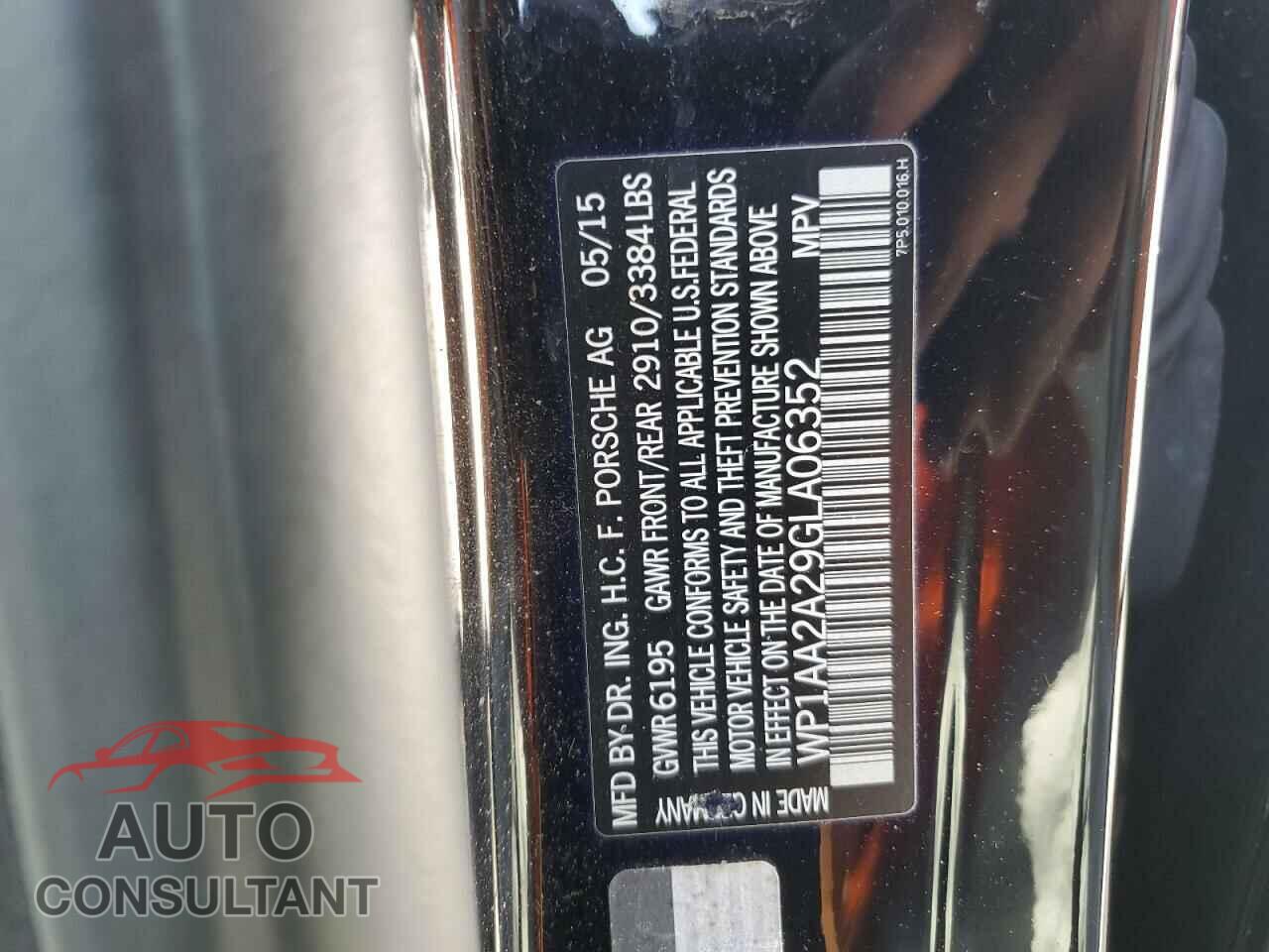 PORSCHE CAYENNE 2016 - WP1AA2A29GLA06352