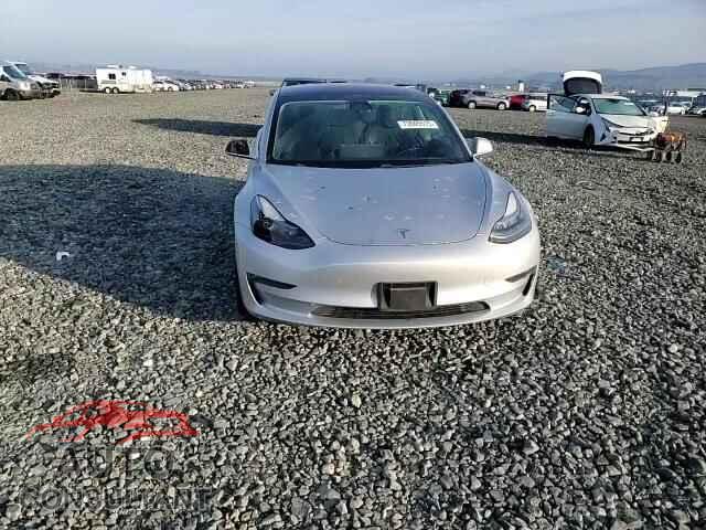 TESLA MODEL 3 2018 - 5YJ3E1EA2JF015270