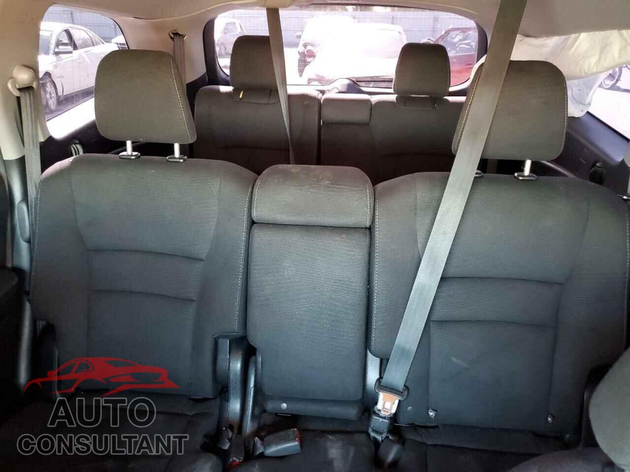 HONDA PILOT 2017 - 5FNYF5H39HB026087