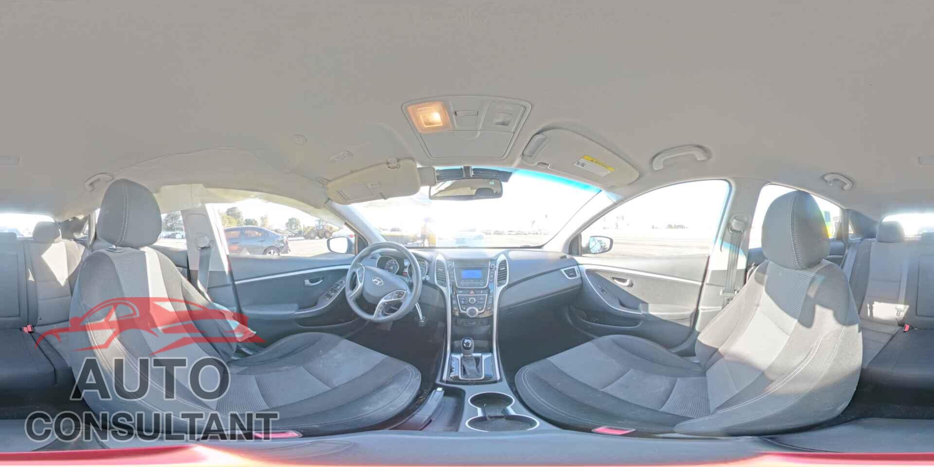 HYUNDAI ELANTRA 2013 - KMHD35LE8DU097102
