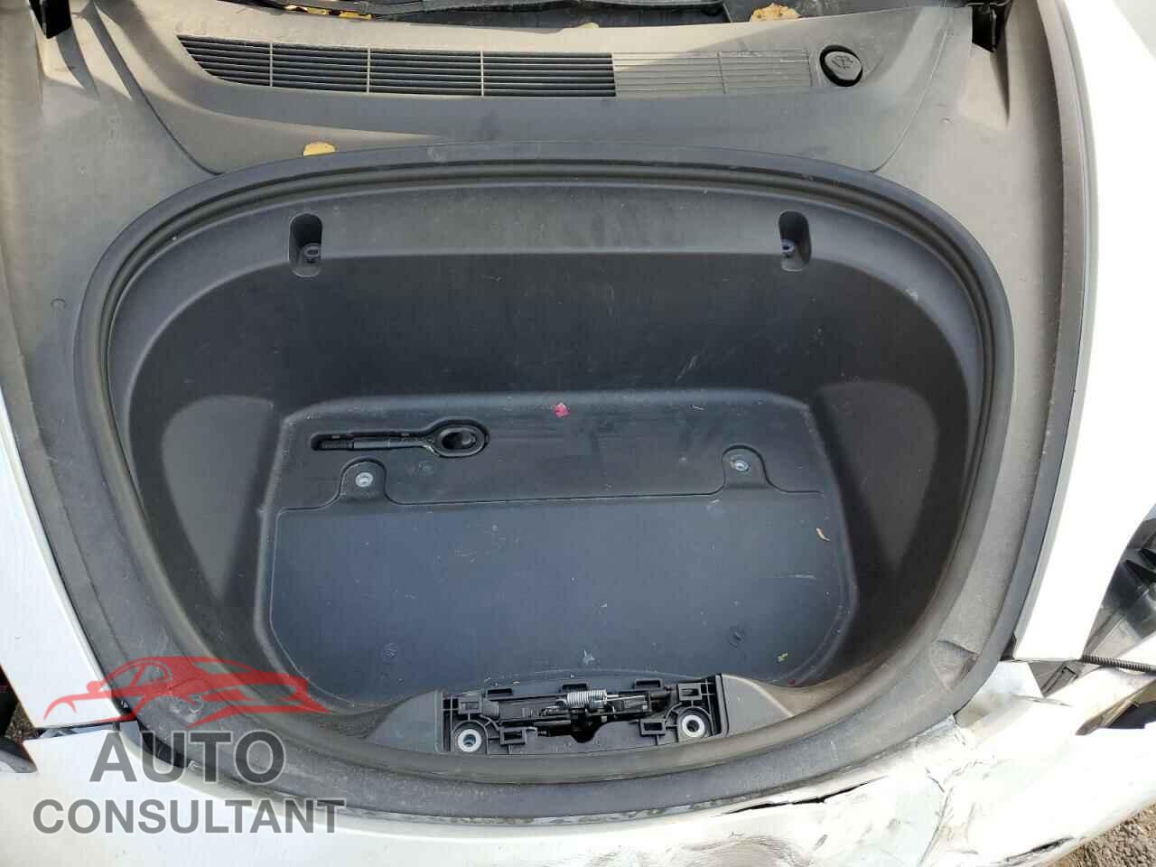 TESLA MODEL 3 2020 - 5YJ3E1EA6LF704053