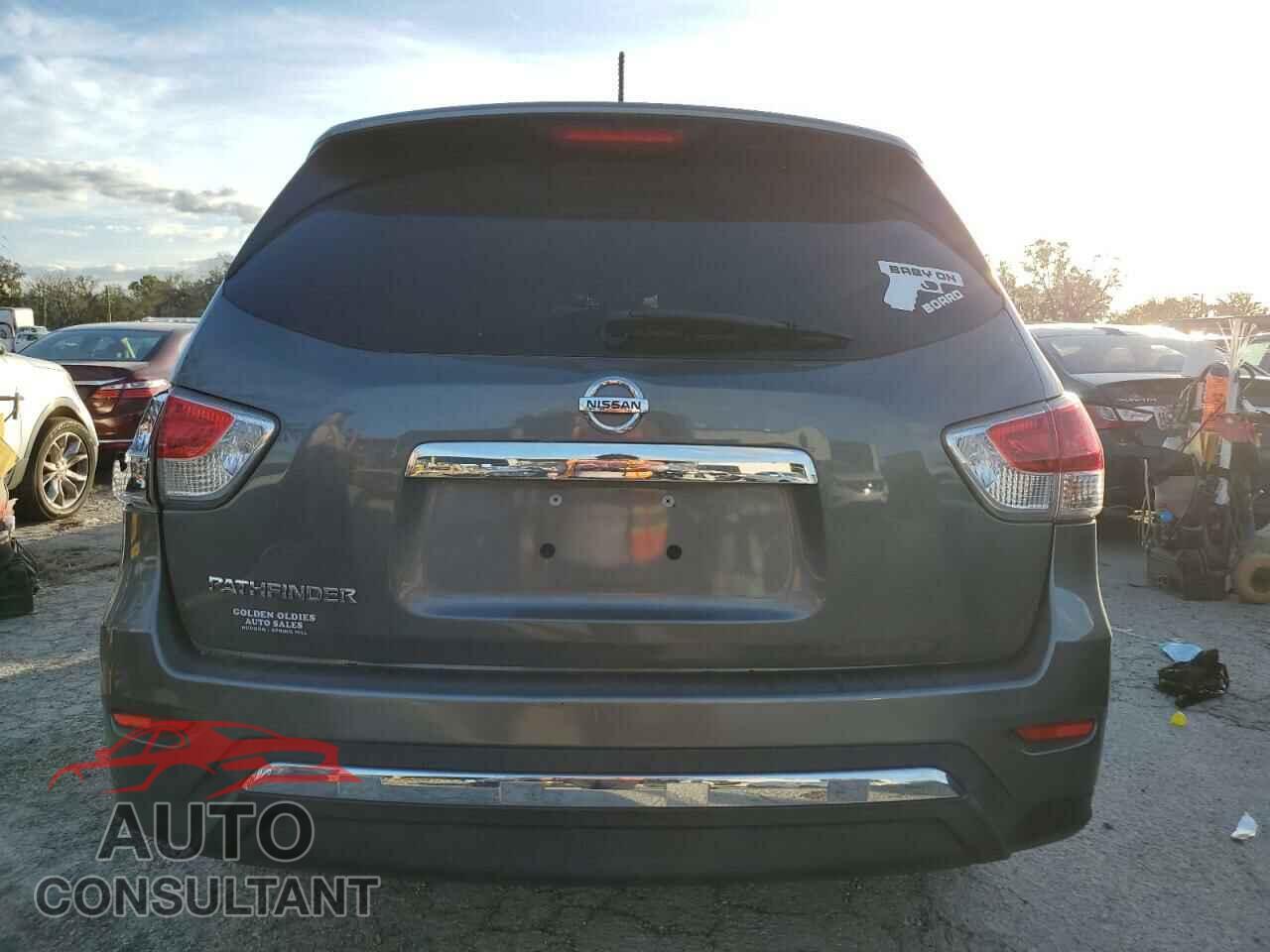 NISSAN PATHFINDER 2015 - 5N1AR2MN4FC716849