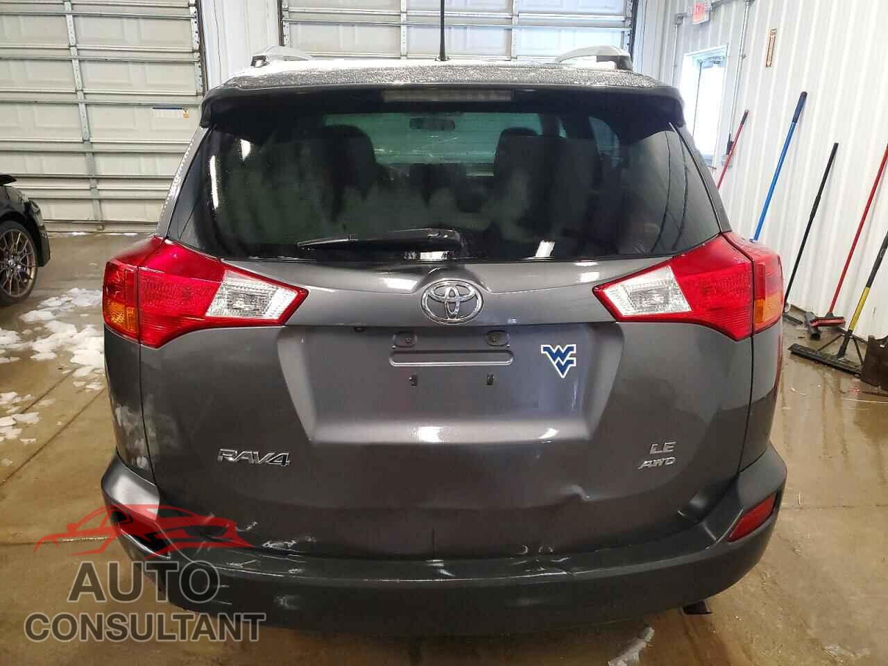 TOYOTA RAV4 2013 - 2T3BFREV2DW017268