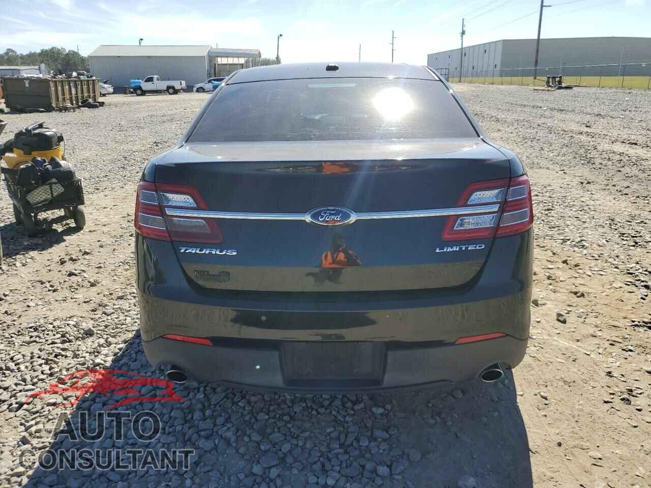 FORD TAURUS 2013 - 1FAHP2F87DG221847
