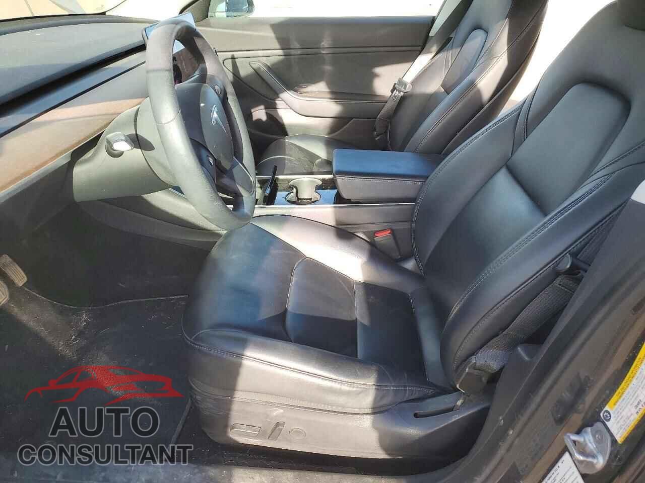 TESLA MODEL 3 2019 - 5YJ3E1EBXKF414860