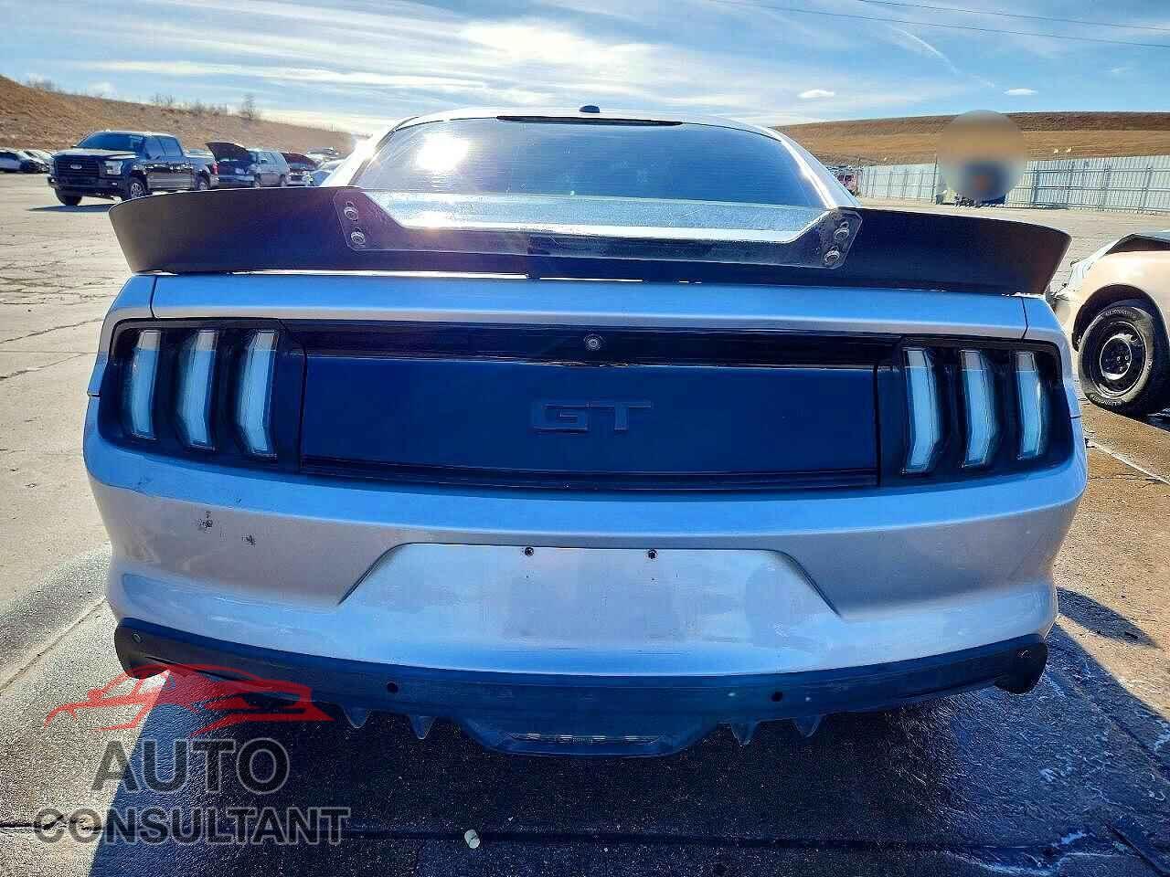 FORD MUSTANG 2016 - 1FA6P8CF1G5220366