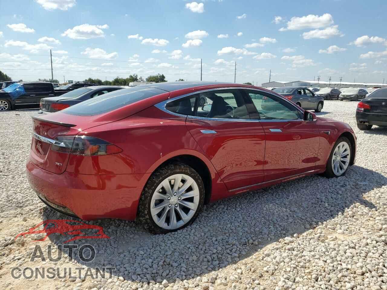 TESLA MODEL S 2017 - 5YJSA1E25HF228580