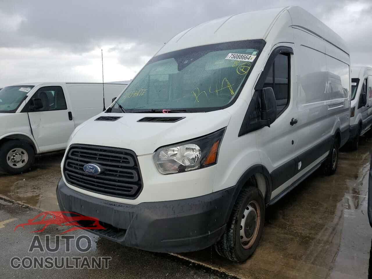 FORD TRANSIT 2019 - 1FTYR3XM8KKA82456