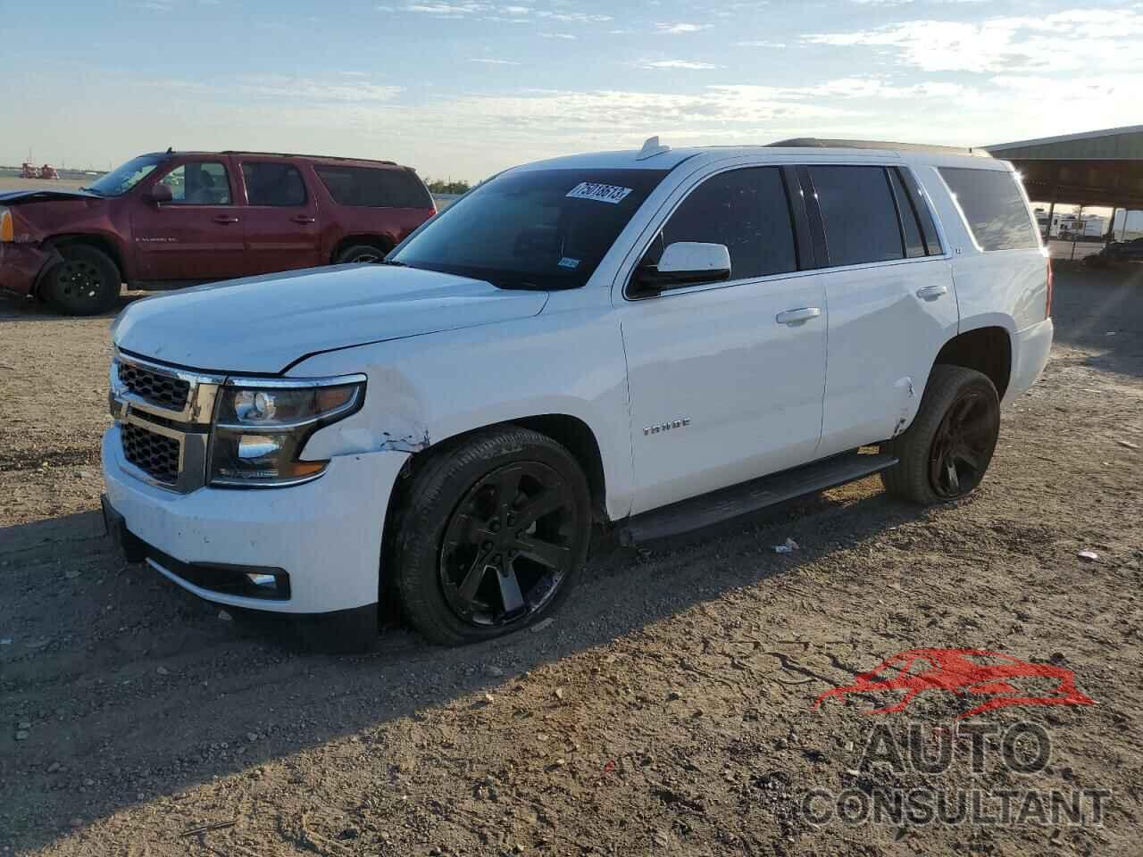 CHEVROLET TAHOE 2018 - 1GNSCBKC8JR351813