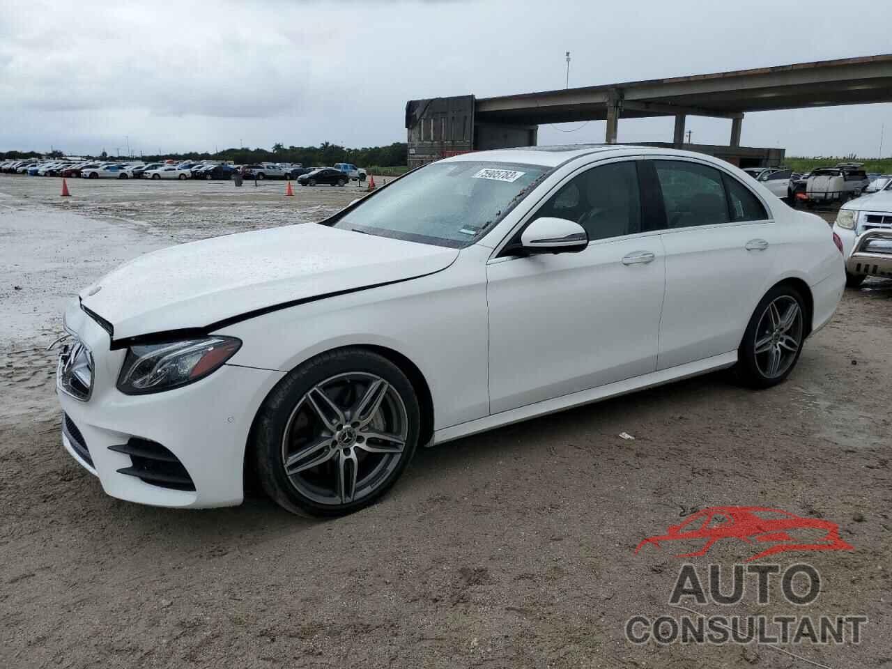 MERCEDES-BENZ E-CLASS 2020 - W1KZF8DB4LA820487