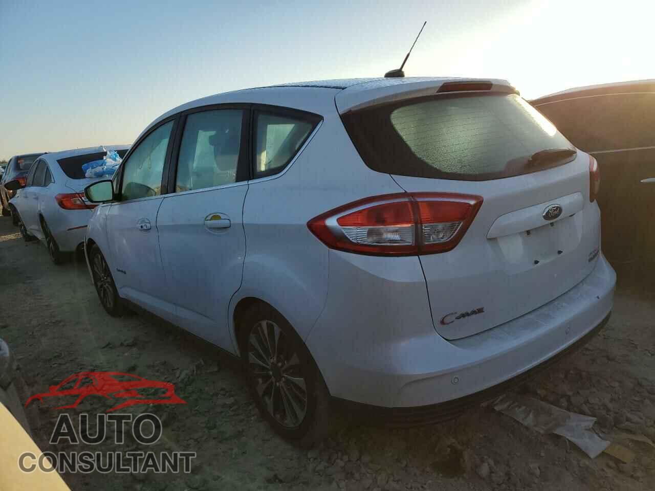FORD CMAX 2017 - 1FADP5DUXHL103045