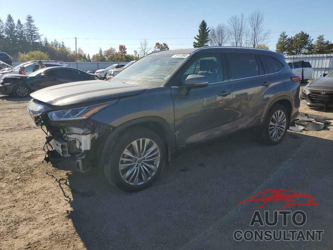 TOYOTA HIGHLANDER 2022 - 5TDEBRCH9NS078738