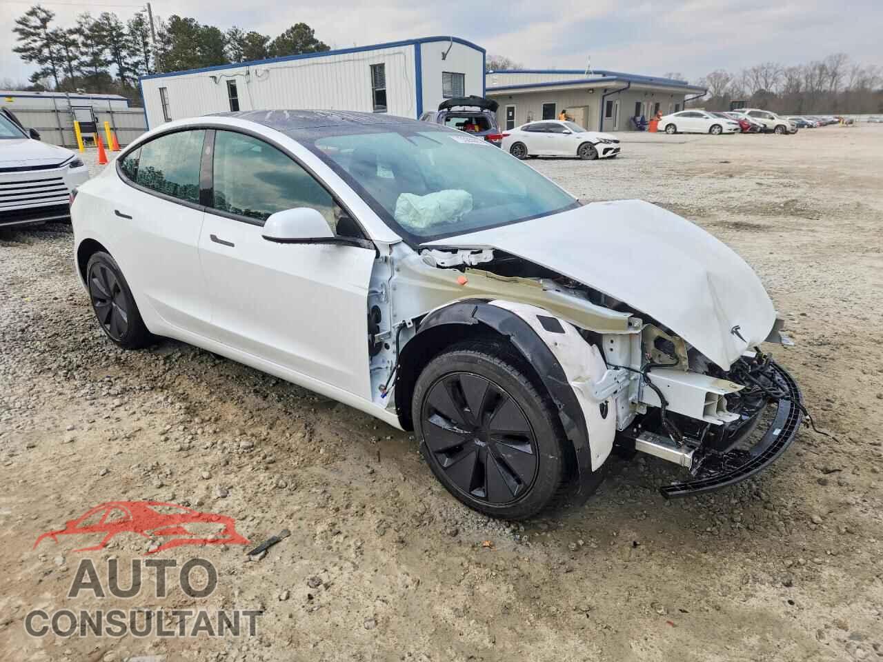 TESLA MODEL 3 2026 - 5YJ3E1EA4TF117060