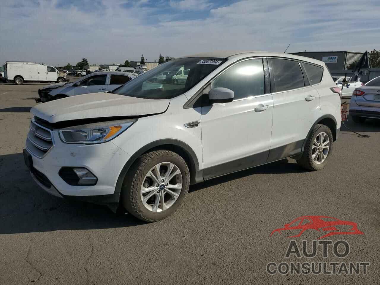 FORD ESCAPE 2017 - 1FMCU0GD1HUC35078