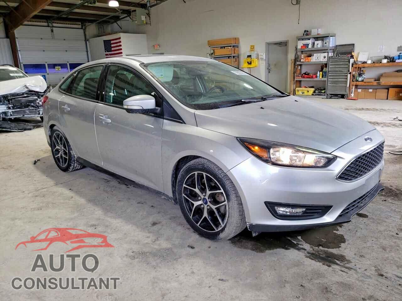 FORD FOCUS 2017 - 1FADP3H25HL323688