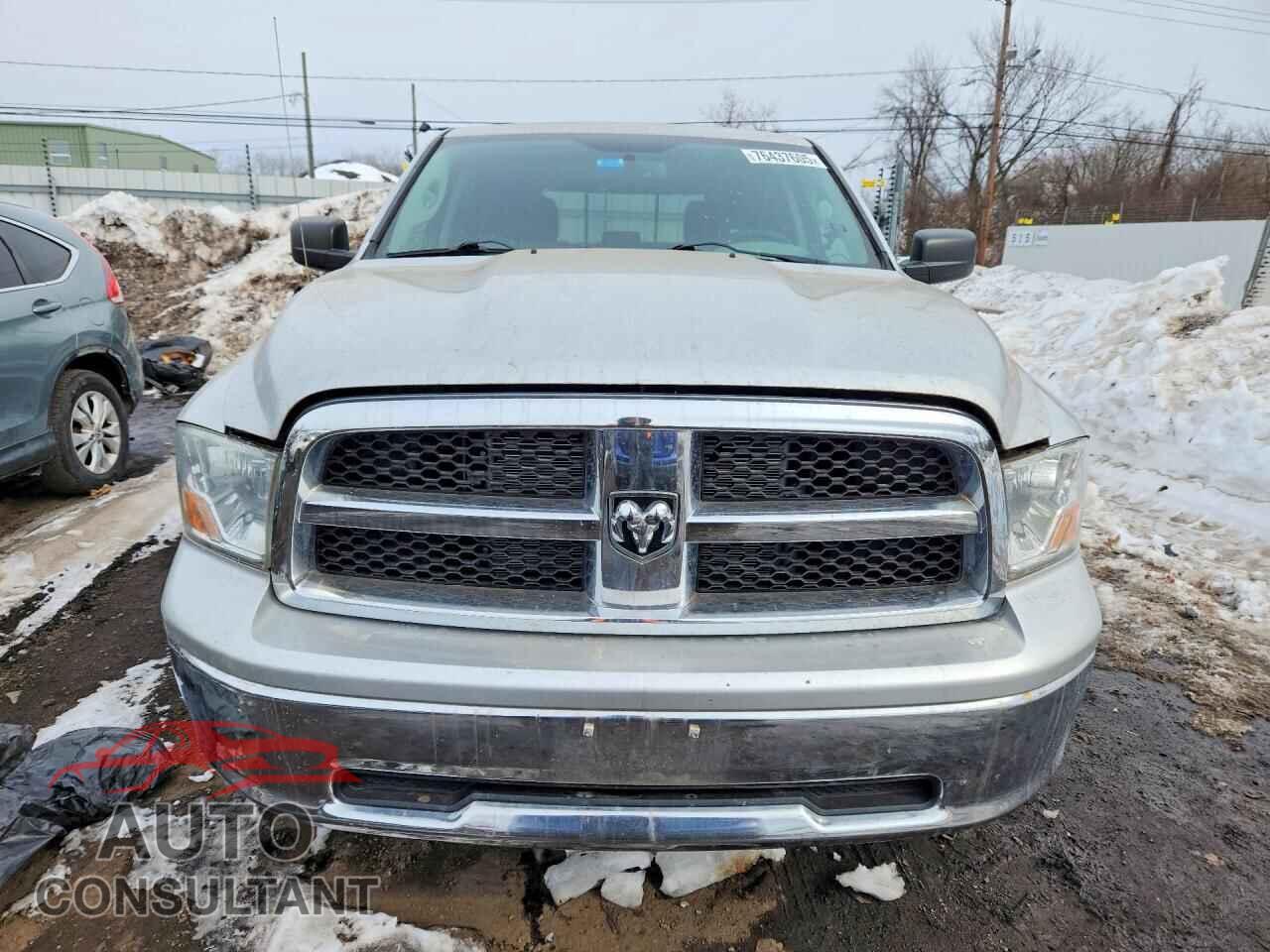 DODGE RAM 1500 2012 - 1C6RD7LT4CS211549