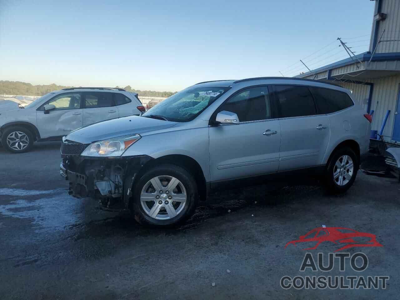 CHEVROLET TRAVERSE 2011 - 1GNKRGED7BJ305857