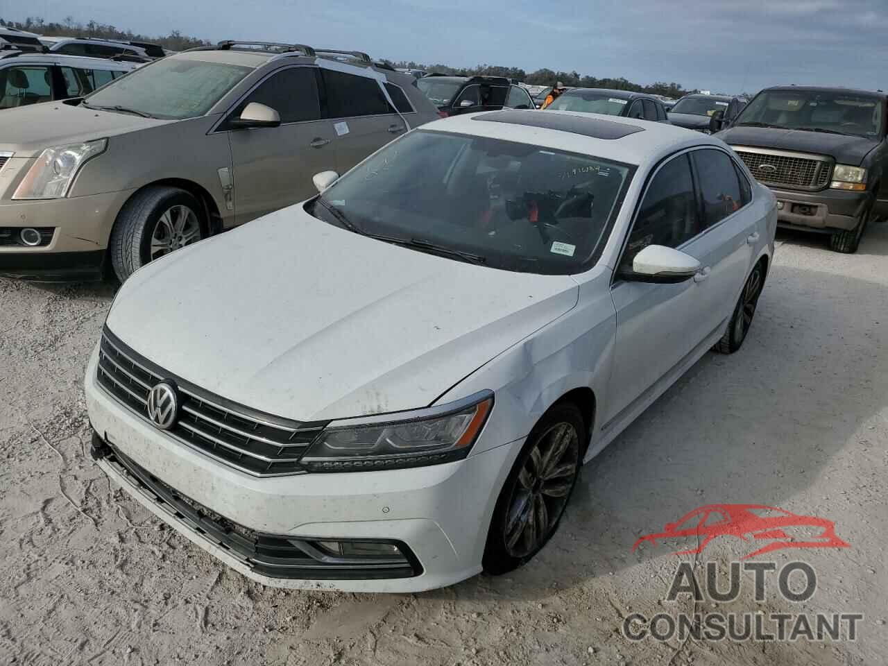 VOLKSWAGEN PASSAT 2017 - 1VWGT7A32HC008650