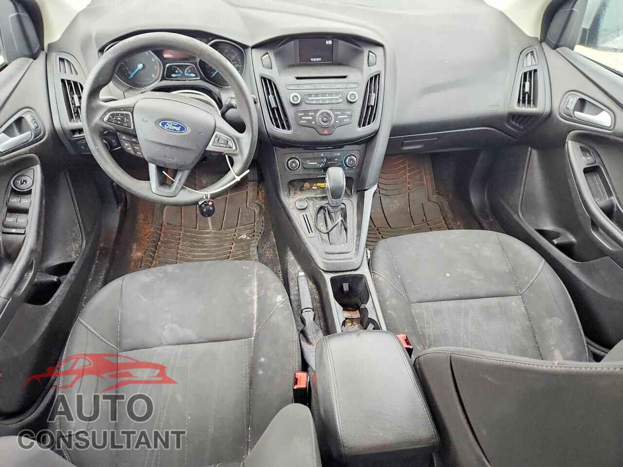 FORD FOCUS 2017 - 1FADP3K2XHL231677