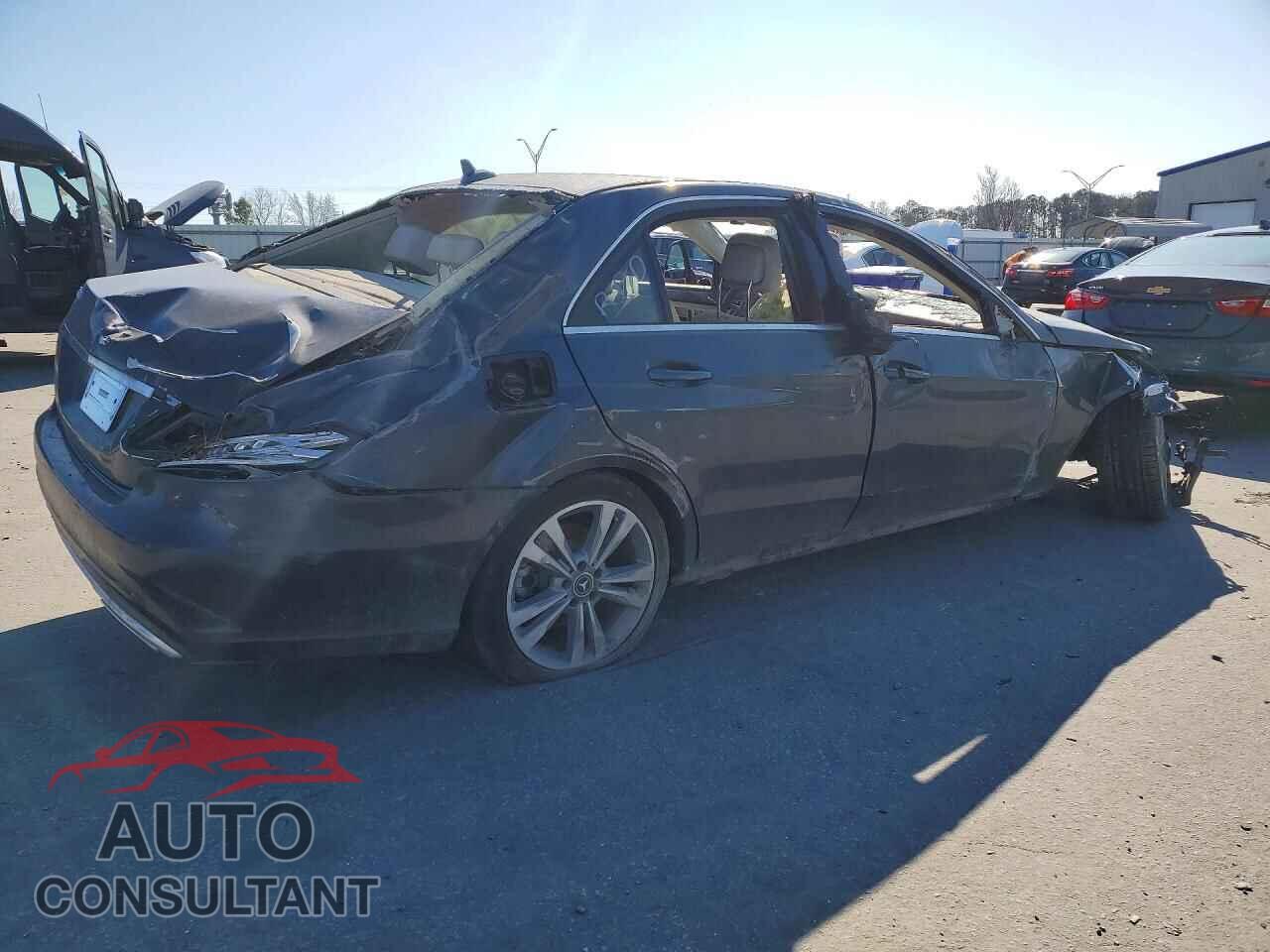 MERCEDES-BENZ E-CLASS 2014 - WDDHF5KB2EA856808