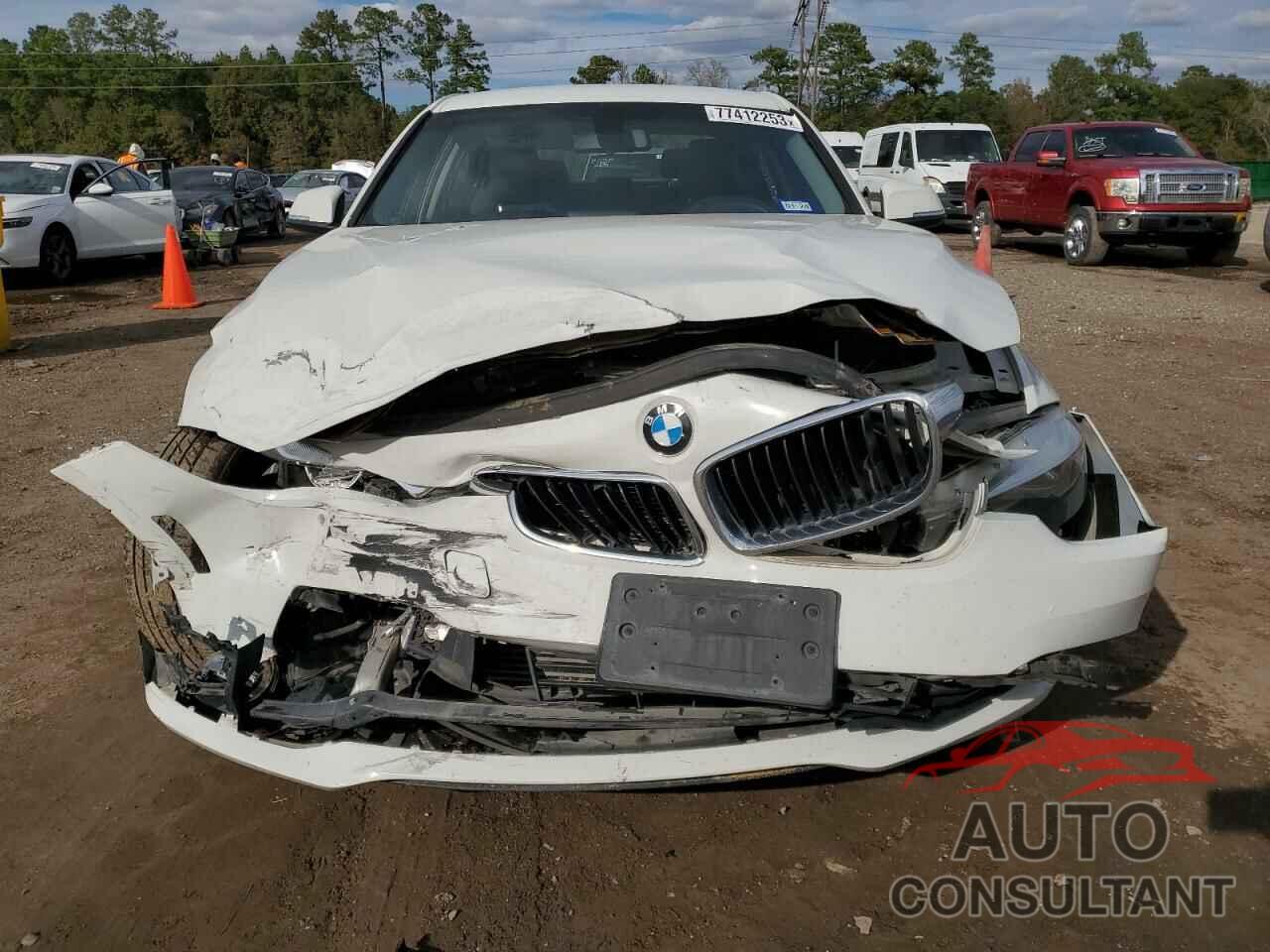 BMW 3 SERIES 2017 - WBA8E1G5XHNU12708
