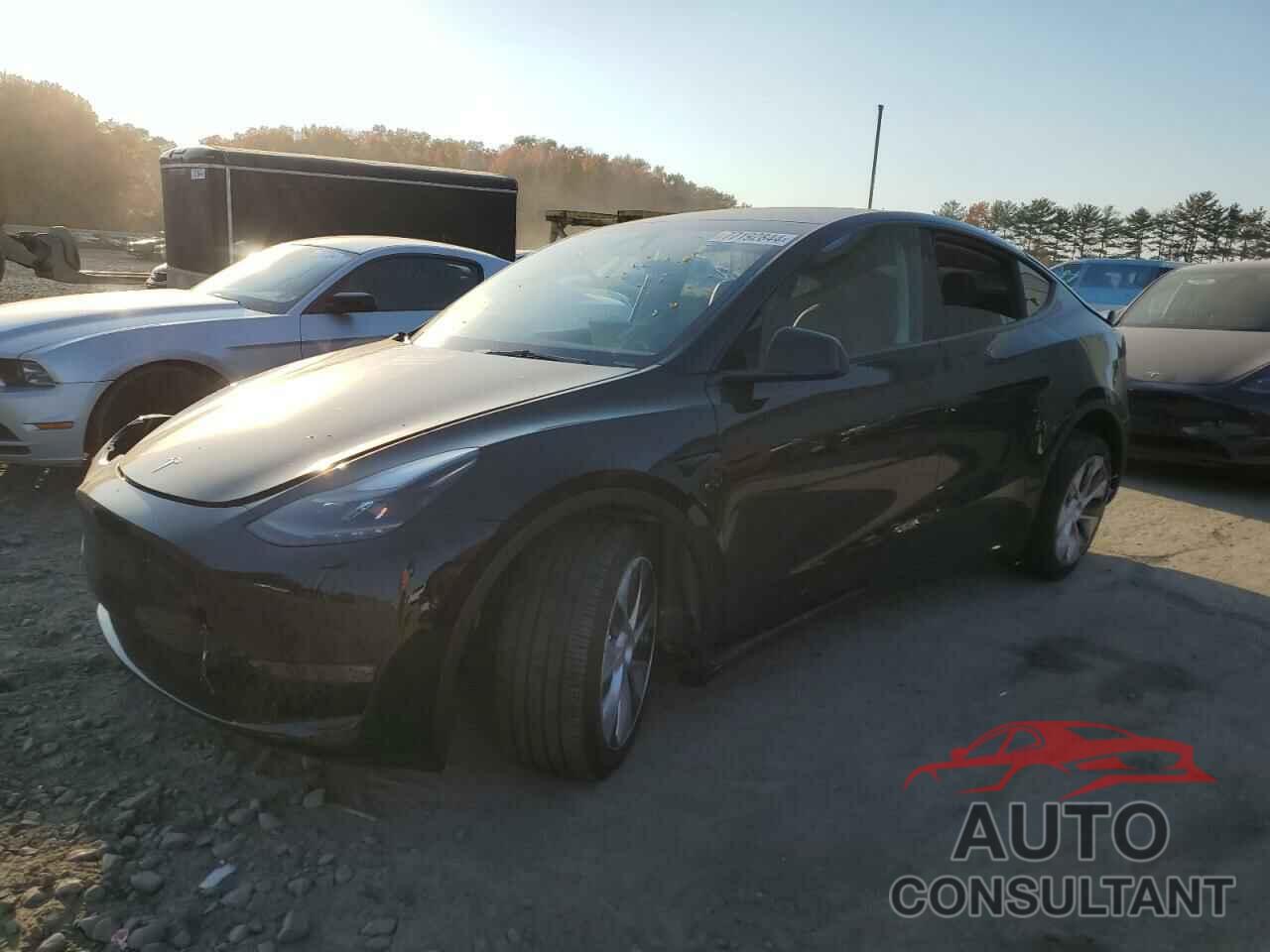 TESLA MODEL Y 2023 - 7SAYGDEE5PA189671