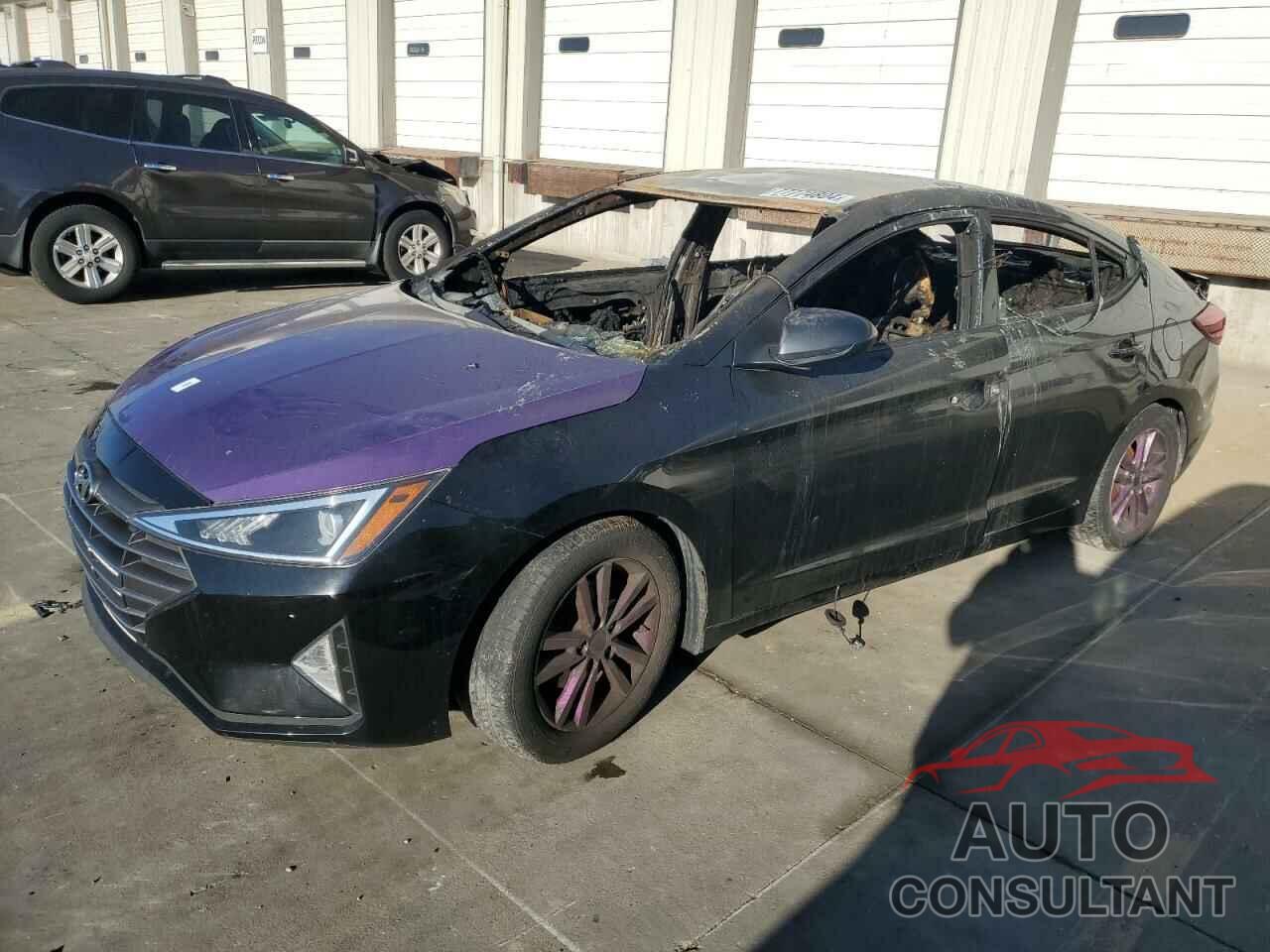 HYUNDAI ELANTRA 2019 - 5NPD74LF9KH444116