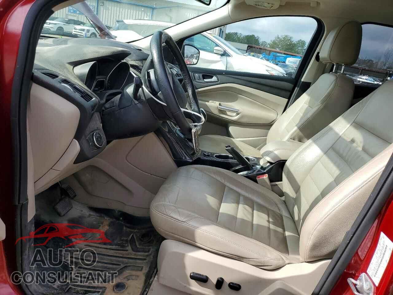 FORD ESCAPE 2015 - 1FMCU0JX4FUA03655