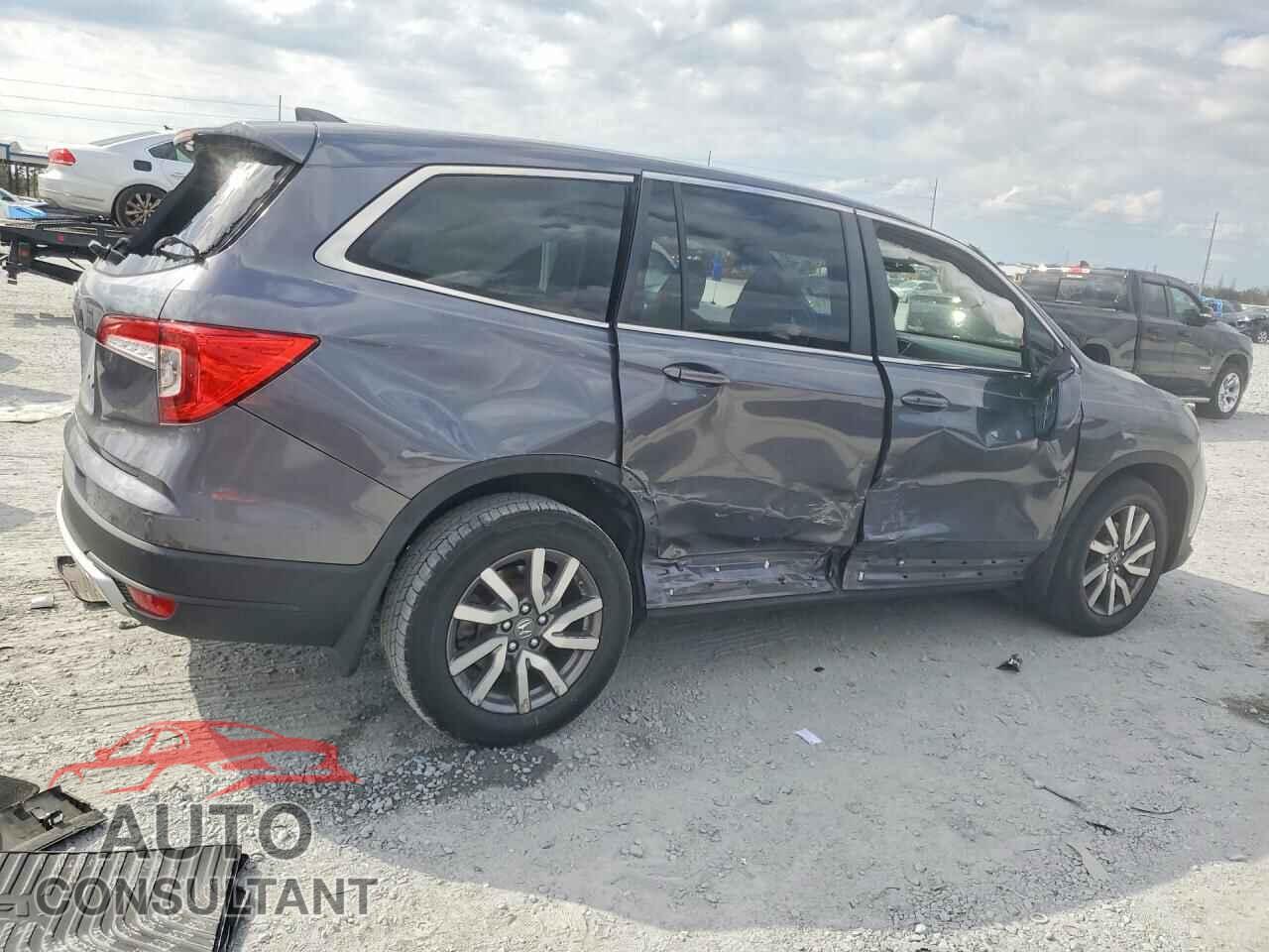 HONDA PILOT 2019 - 5FNYF5H48KB015372
