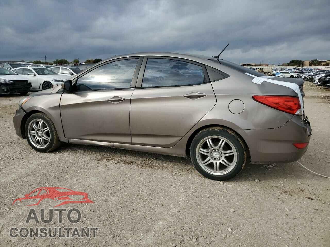 HYUNDAI ACCENT 2013 - KMHCT4AE6DU464488
