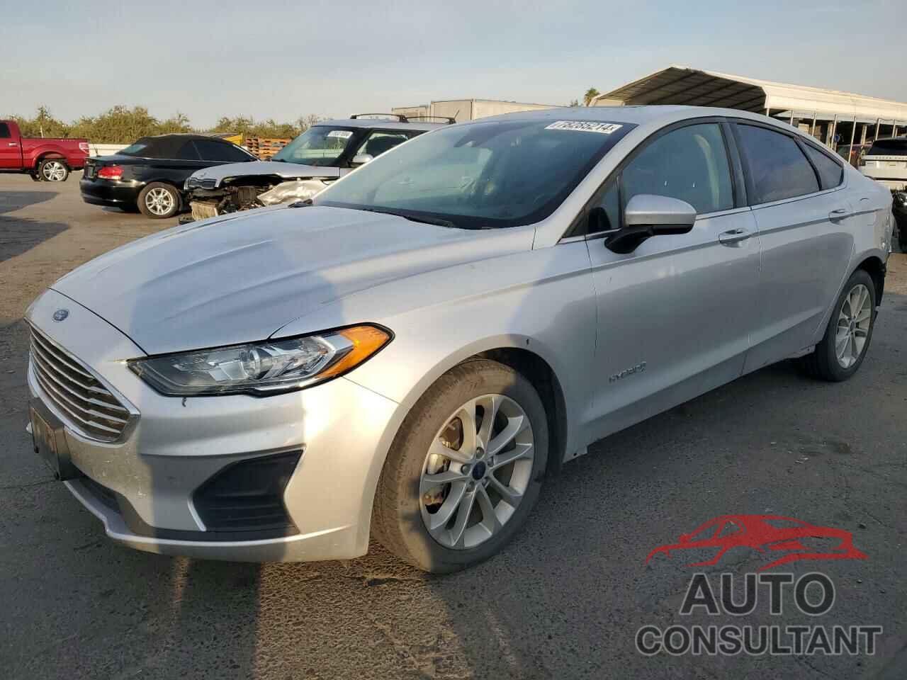 FORD FUSION 2019 - 3FA6P0LU5KR182663