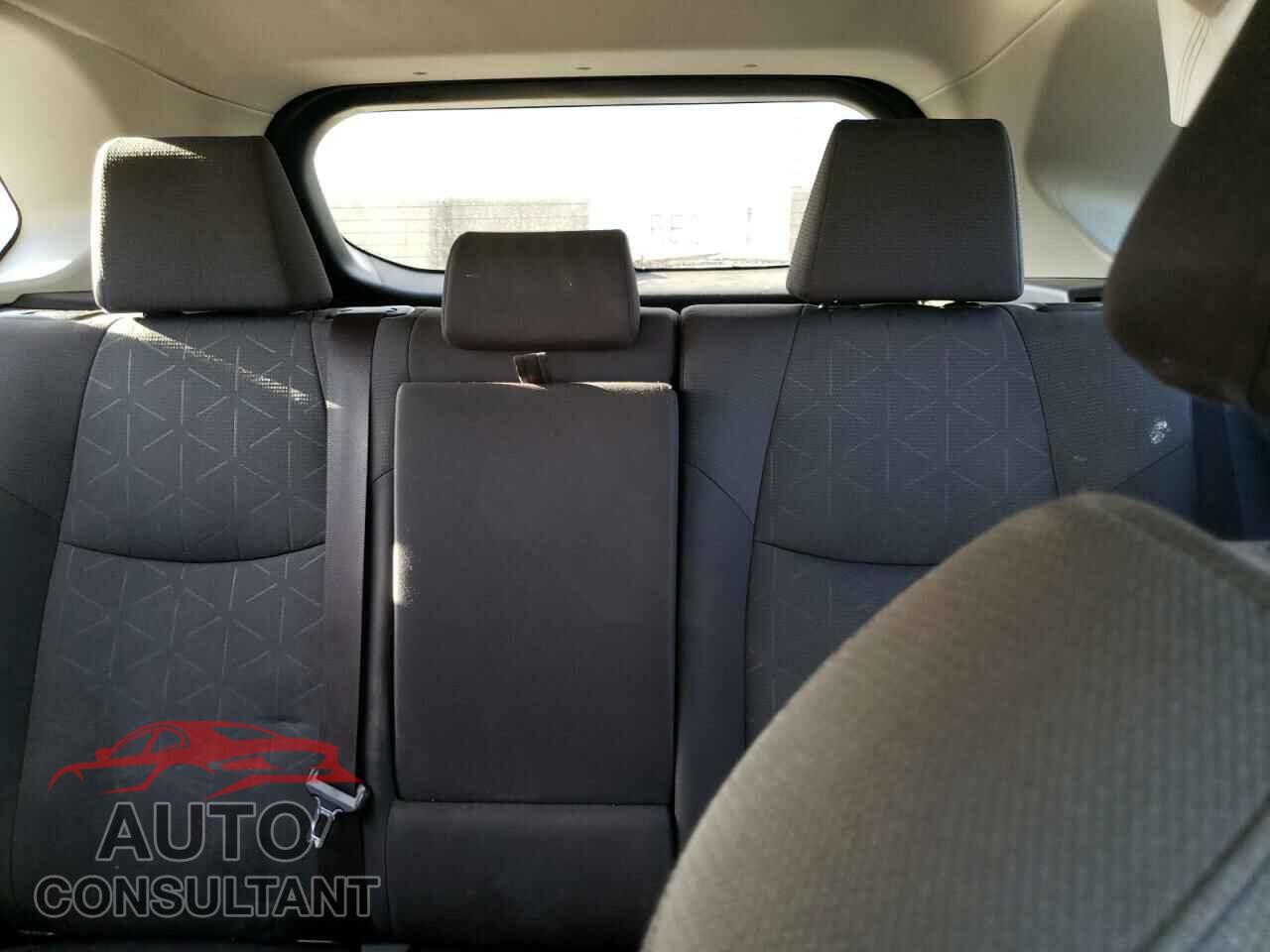 TOYOTA RAV4 2019 - JTMP1RFV5KD021909