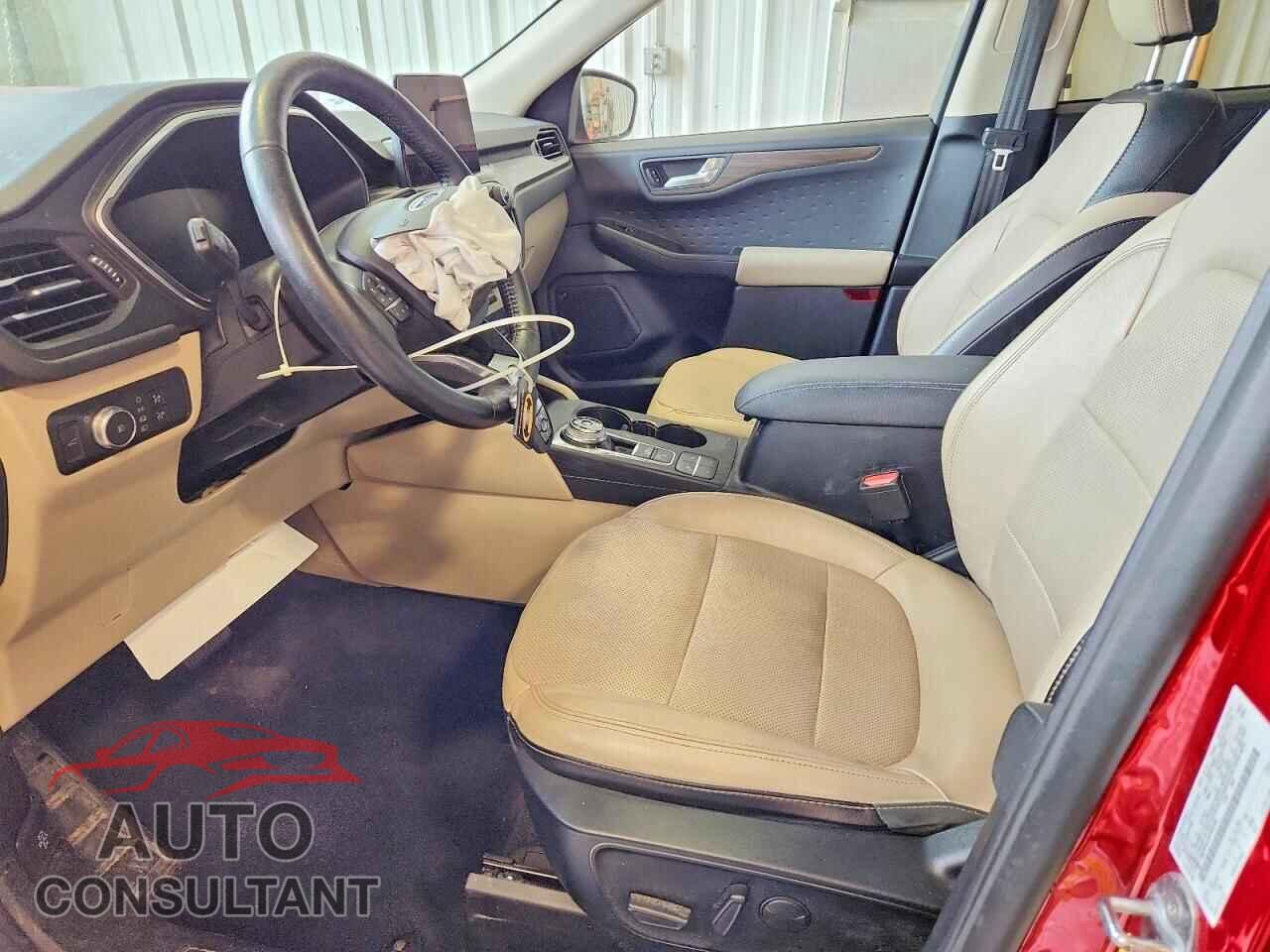 FORD ESCAPE 2020 - 1FMCU9J95LUA90239