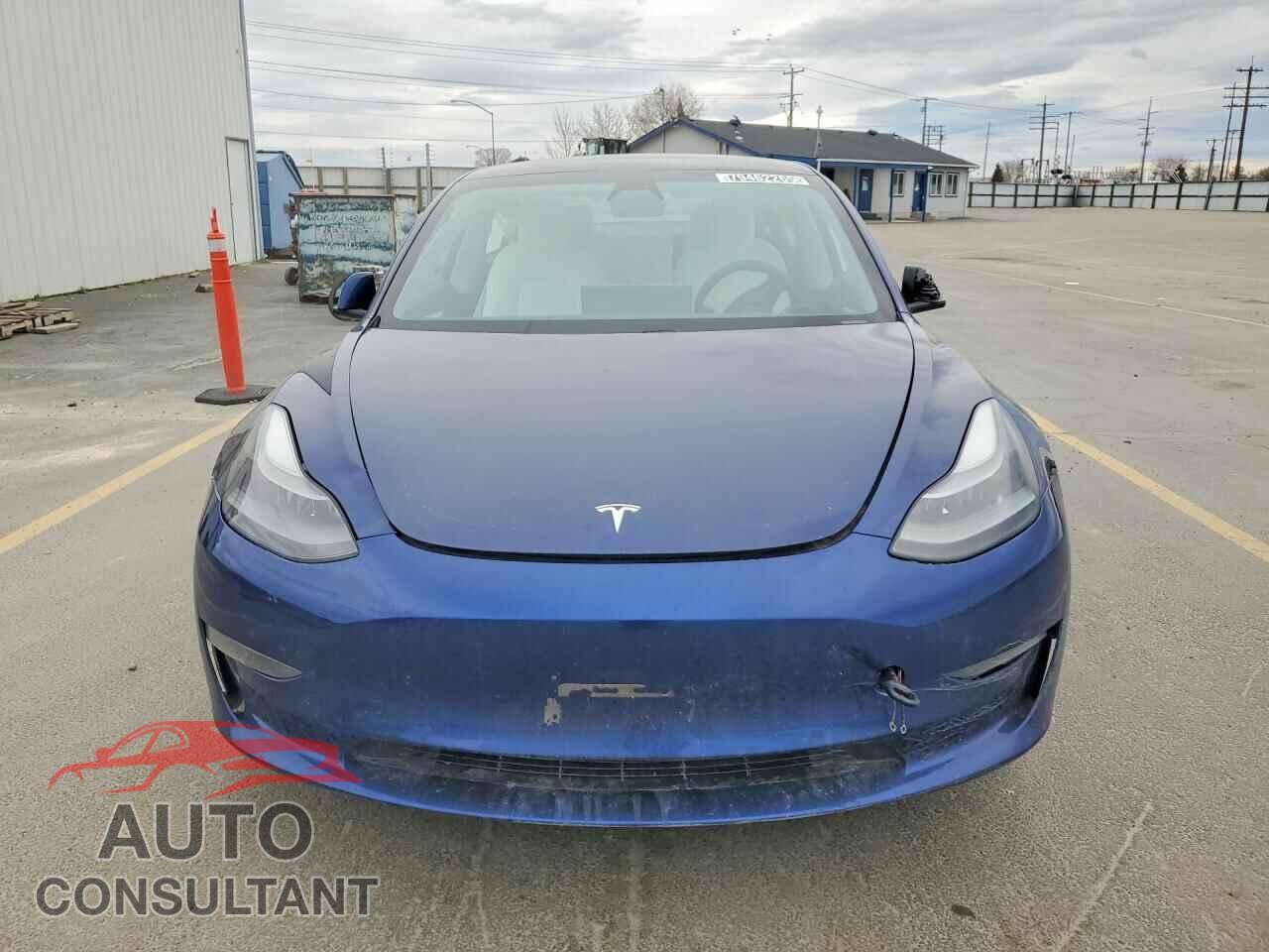 TESLA MODEL 3 2021 - 5YJ3E1EA9MF046908