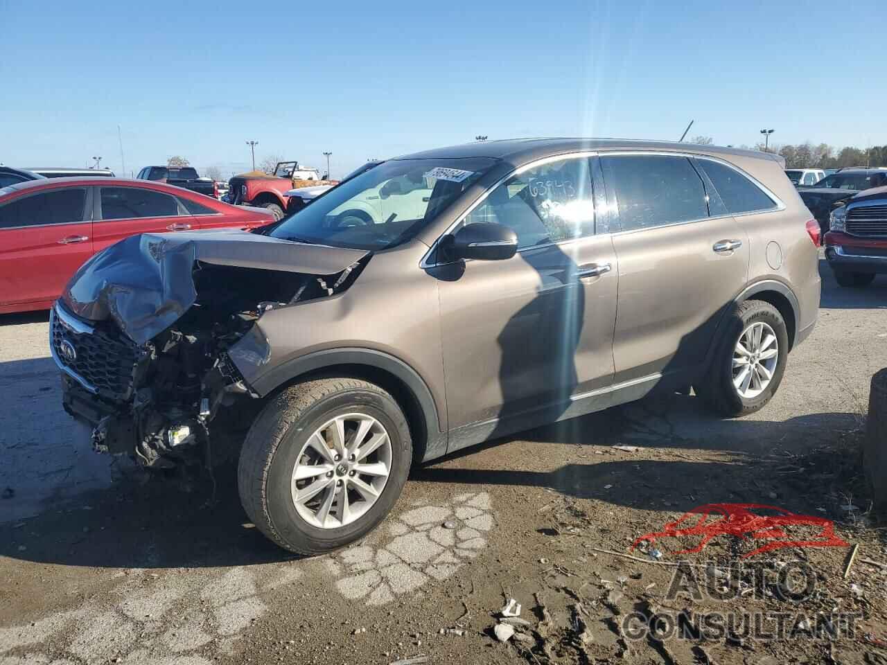 KIA SORENTO 2019 - 5XYPG4A37KG563943