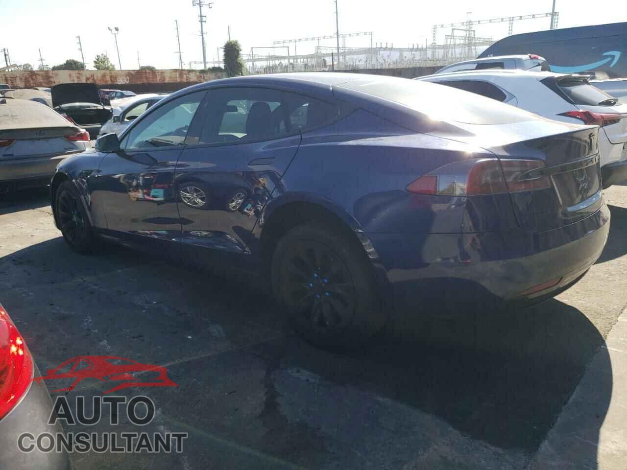 TESLA MODEL S 2017 - 5YJSA1E2XHF230910