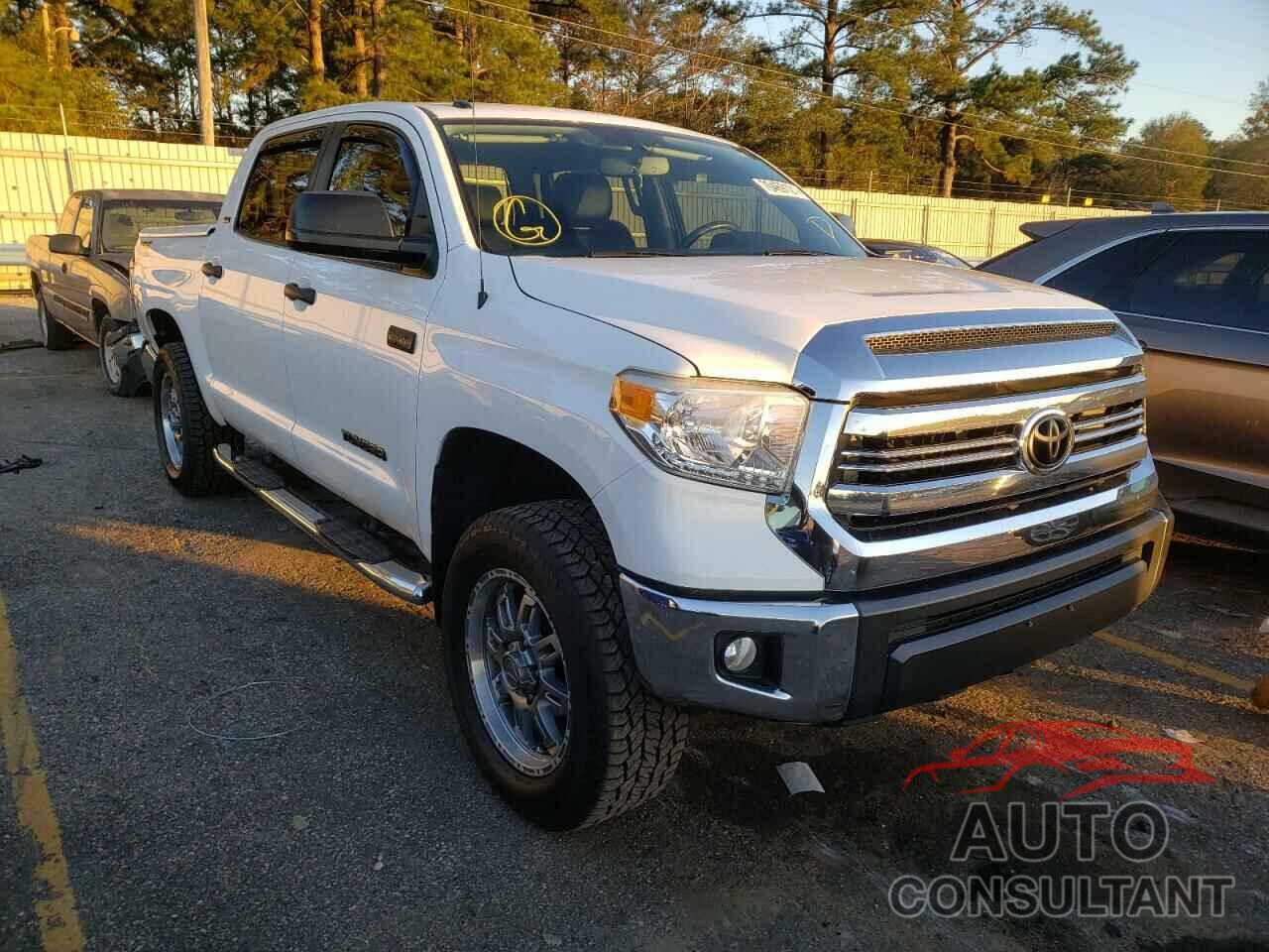 TOYOTA TUNDRA 2016 - 5TFDW5F17GX541108