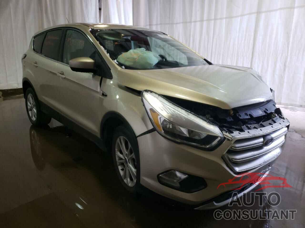 FORD ESCAPE 2017 - 1FMCU9GD1HUC21184