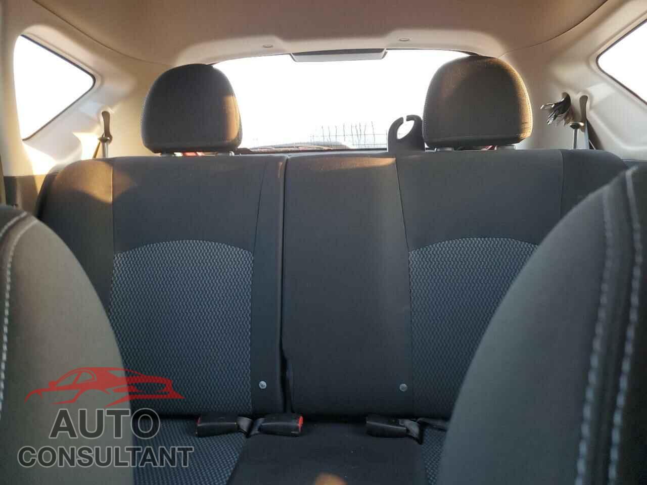 NISSAN VERSA 2016 - 3N1CE2CPXGL367152