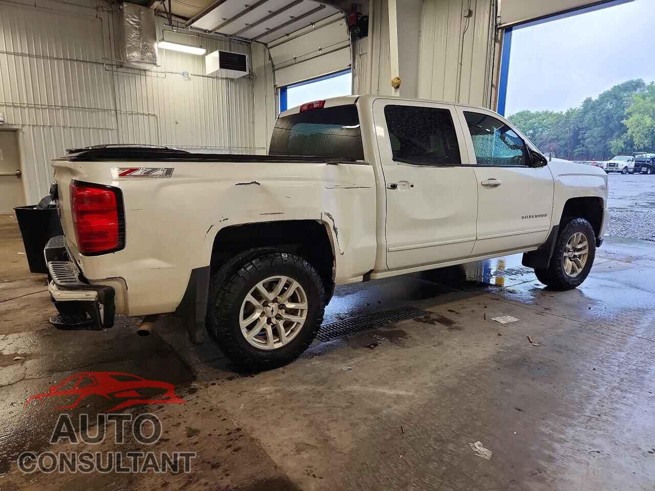 CHEVROLET SILVERADO 2017 - 3GCUKREC0HG299547