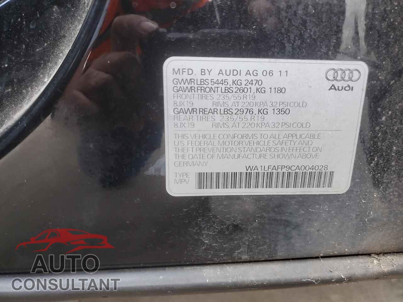 AUDI Q5 2012 - WA1LFAFP9CA004028