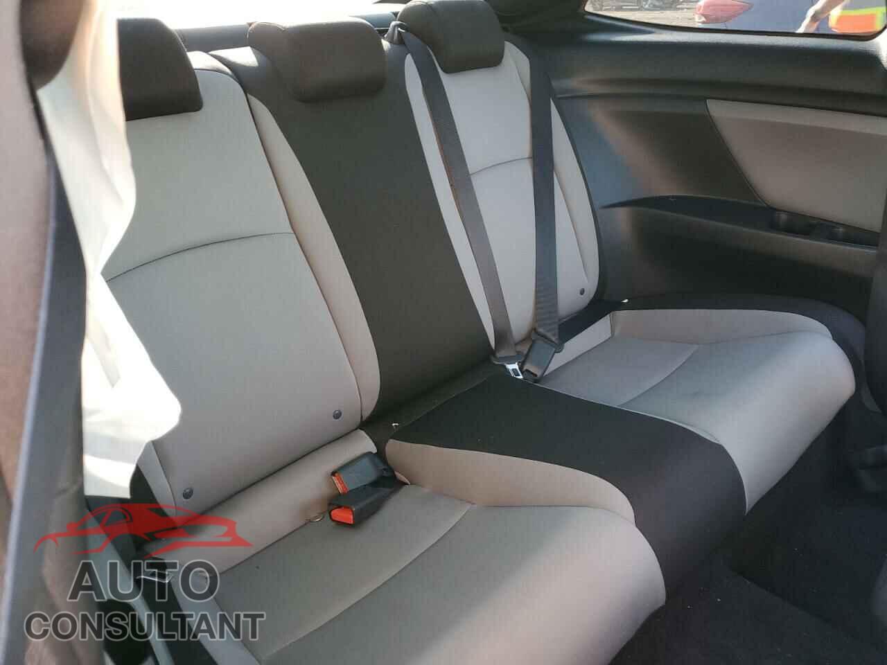 HONDA CIVIC 2016 - 2HGFC4B07GH315858
