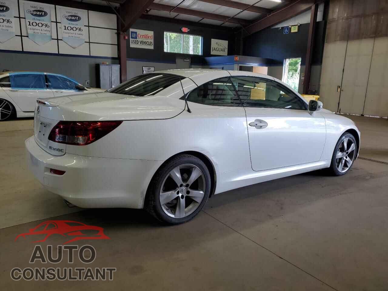 LEXUS IS 2010 - JTHFE2C25A2502849