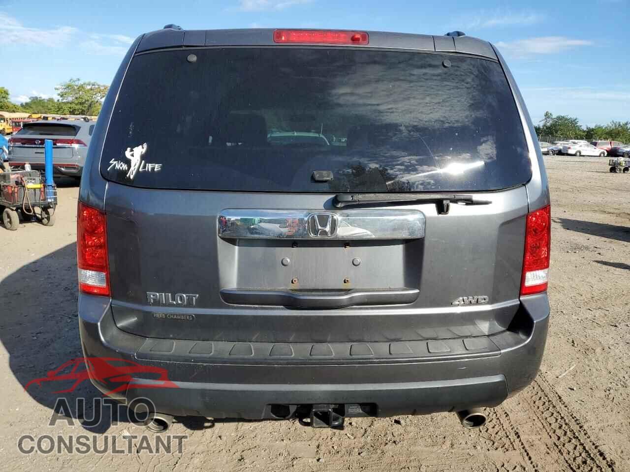 HONDA PILOT 2011 - 5FNYF4H46BB098746