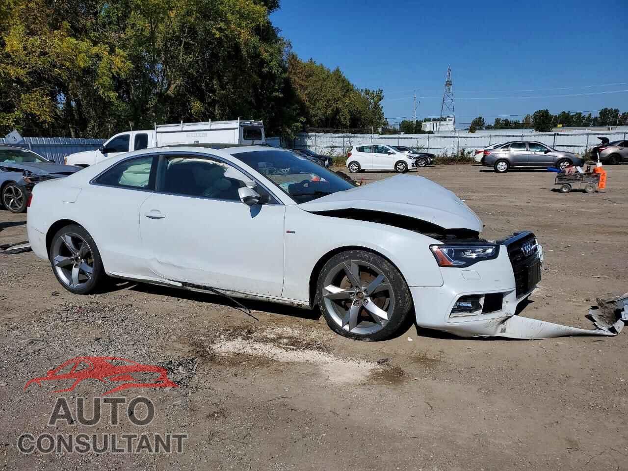 AUDI A5 2013 - WAUDFBFR3DA064578