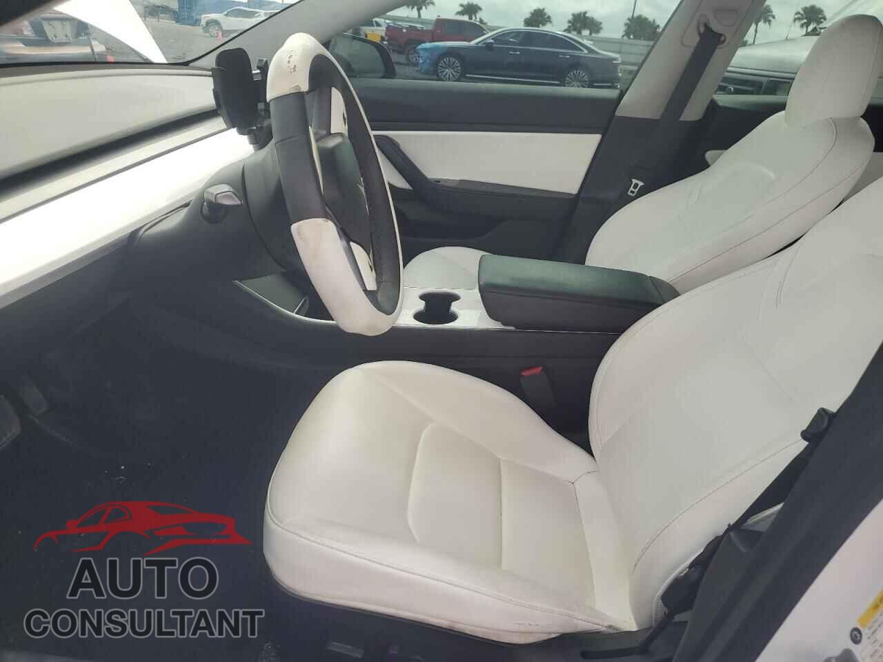 TESLA MODEL 3 2019 - 5YJ3E1EA0KF486660