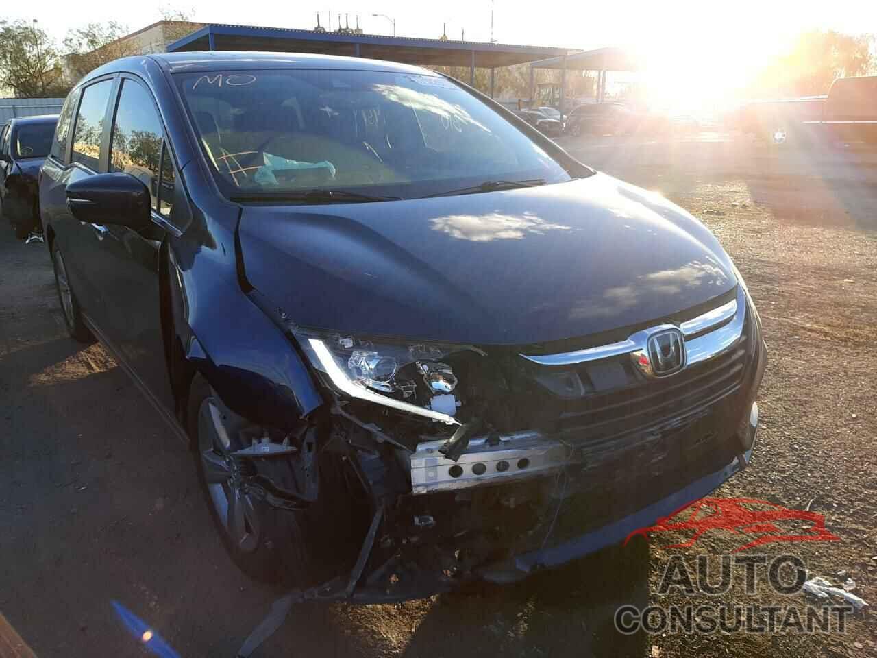 HONDA ODYSSEY 2018 - 5FNRL6H79JB041040