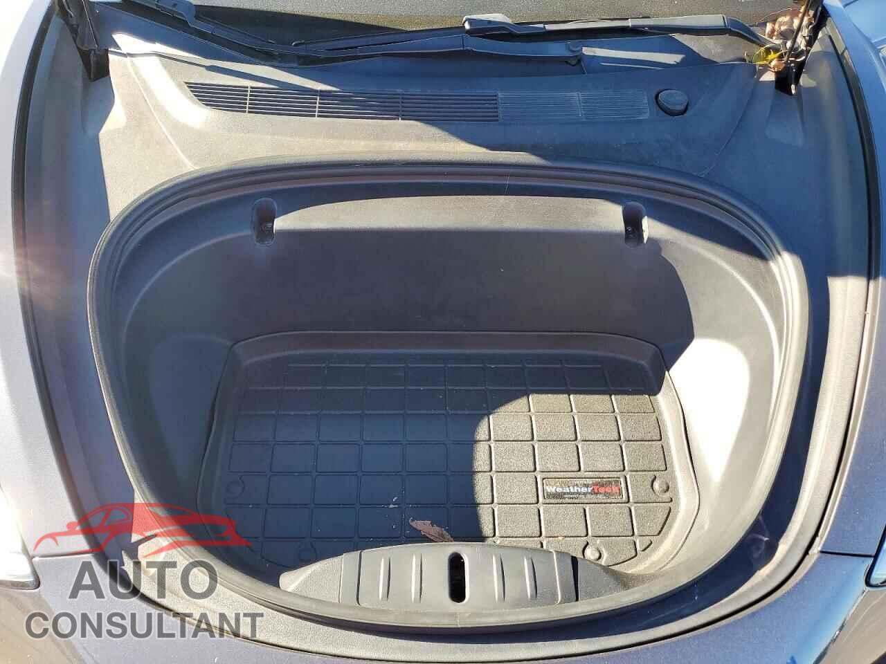 TESLA MODEL 3 2020 - 5YJ3E1EC6LF641764