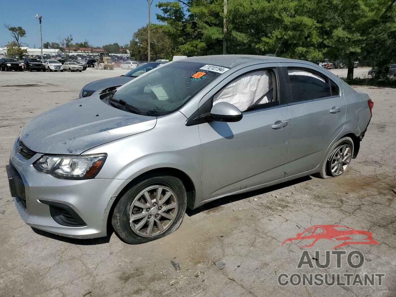 CHEVROLET SONIC 2017 - 1G1JD5SHXH4133421