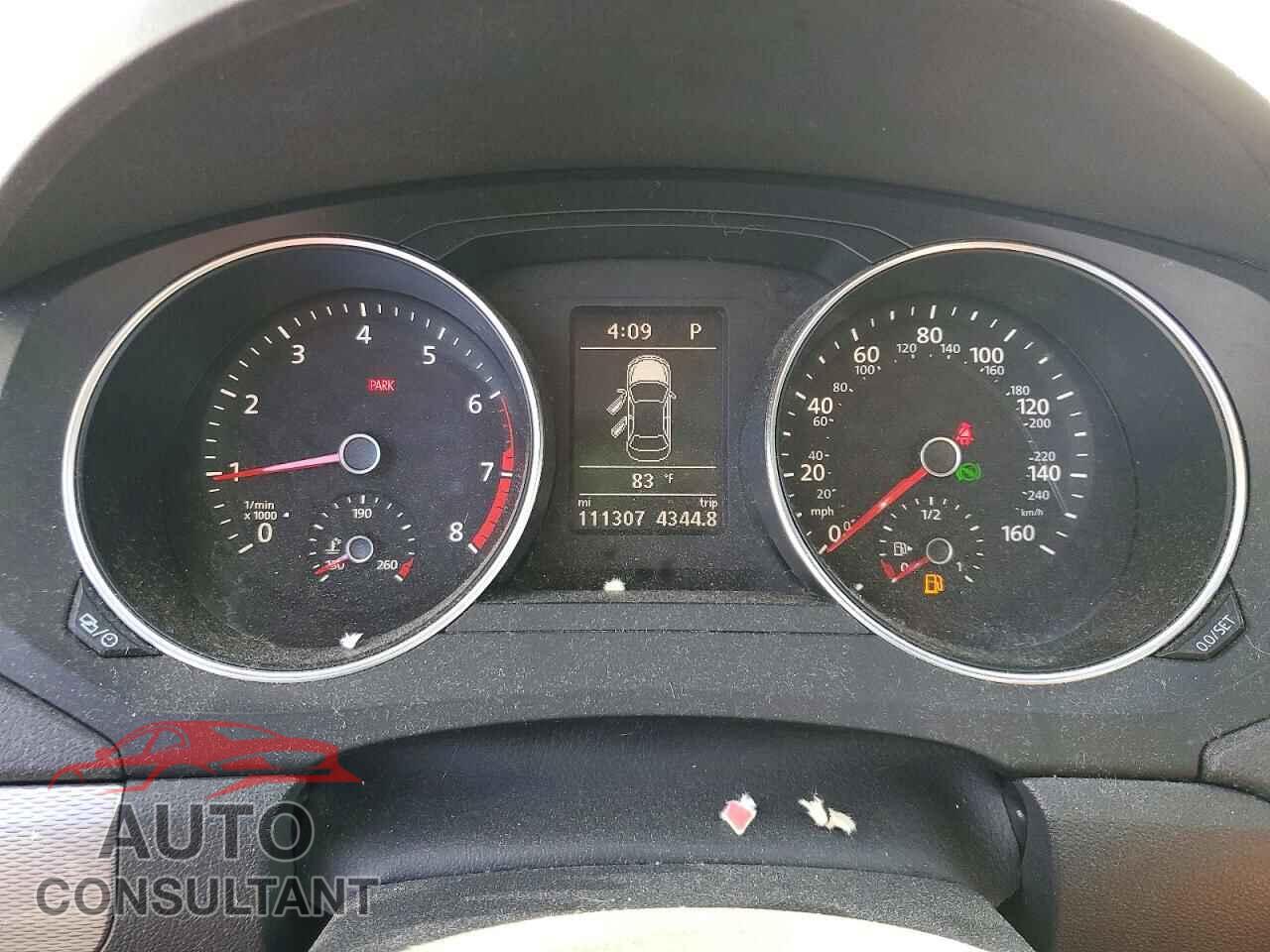 VOLKSWAGEN JETTA 2017 - 3VWDB7AJ3HM373700